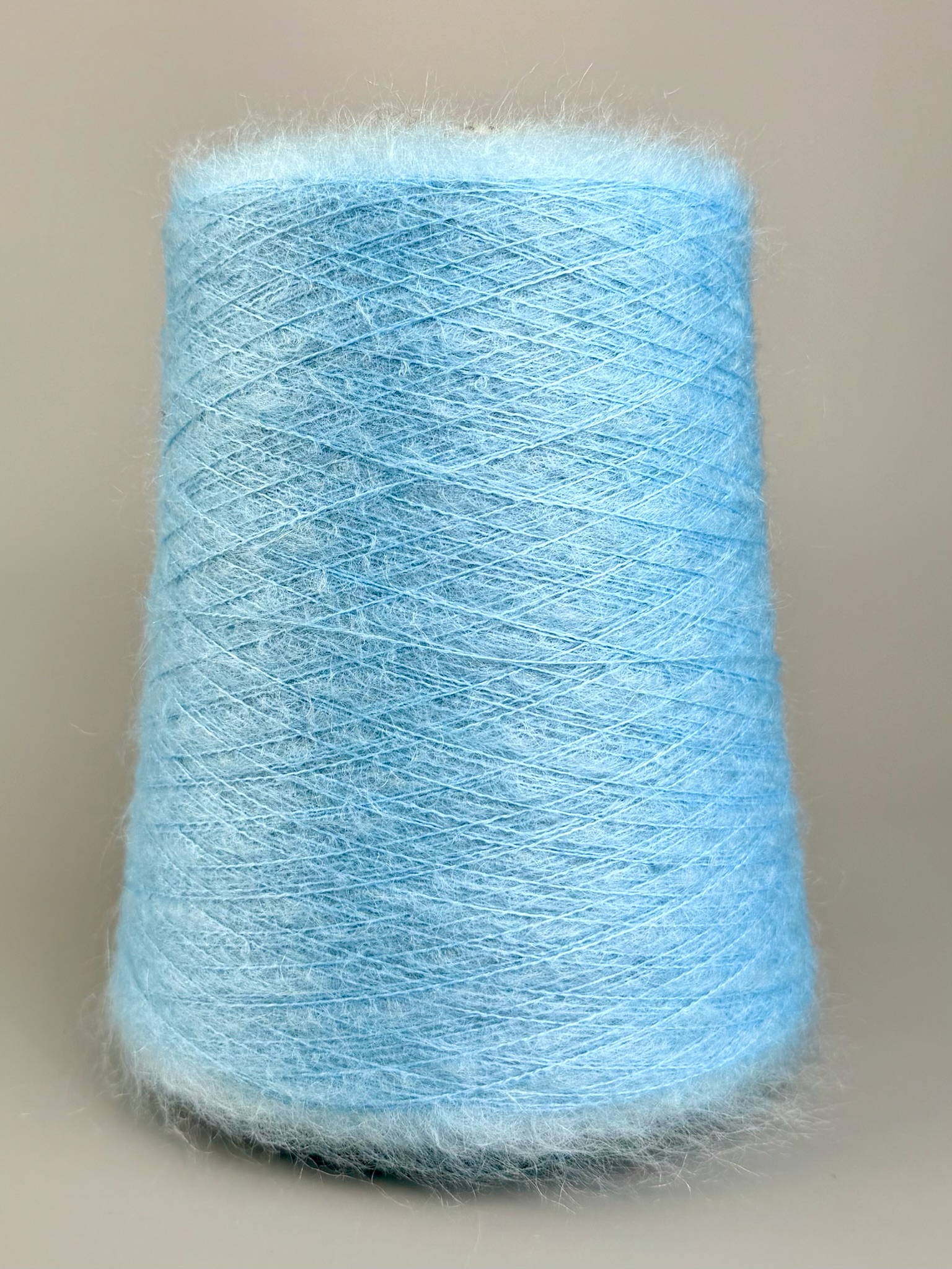 Outlet – Filato alpaca con acrilico col. Azzurro cielo foto 2